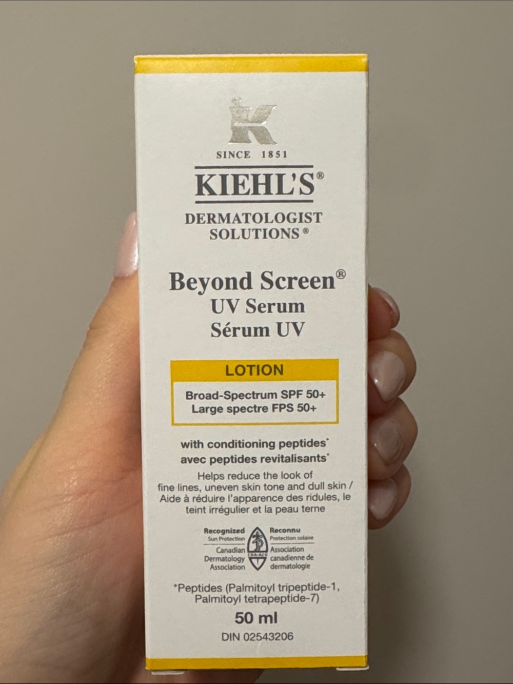 Kiehl's Beyond Screen UV Serum Lotion - White & Yellow